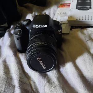 Canon Rebel T2i EOS 550D